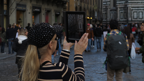 turisti-Firenze_piazza-Duomo1