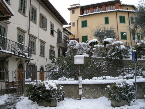 Fiesole_paline Ataf sotto la neve