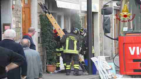incendio gelateria firenze