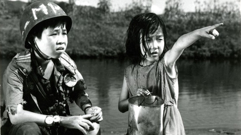 Aung San Su Ki_bambino