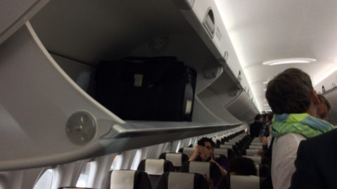 vano bagagli bombardier cs100